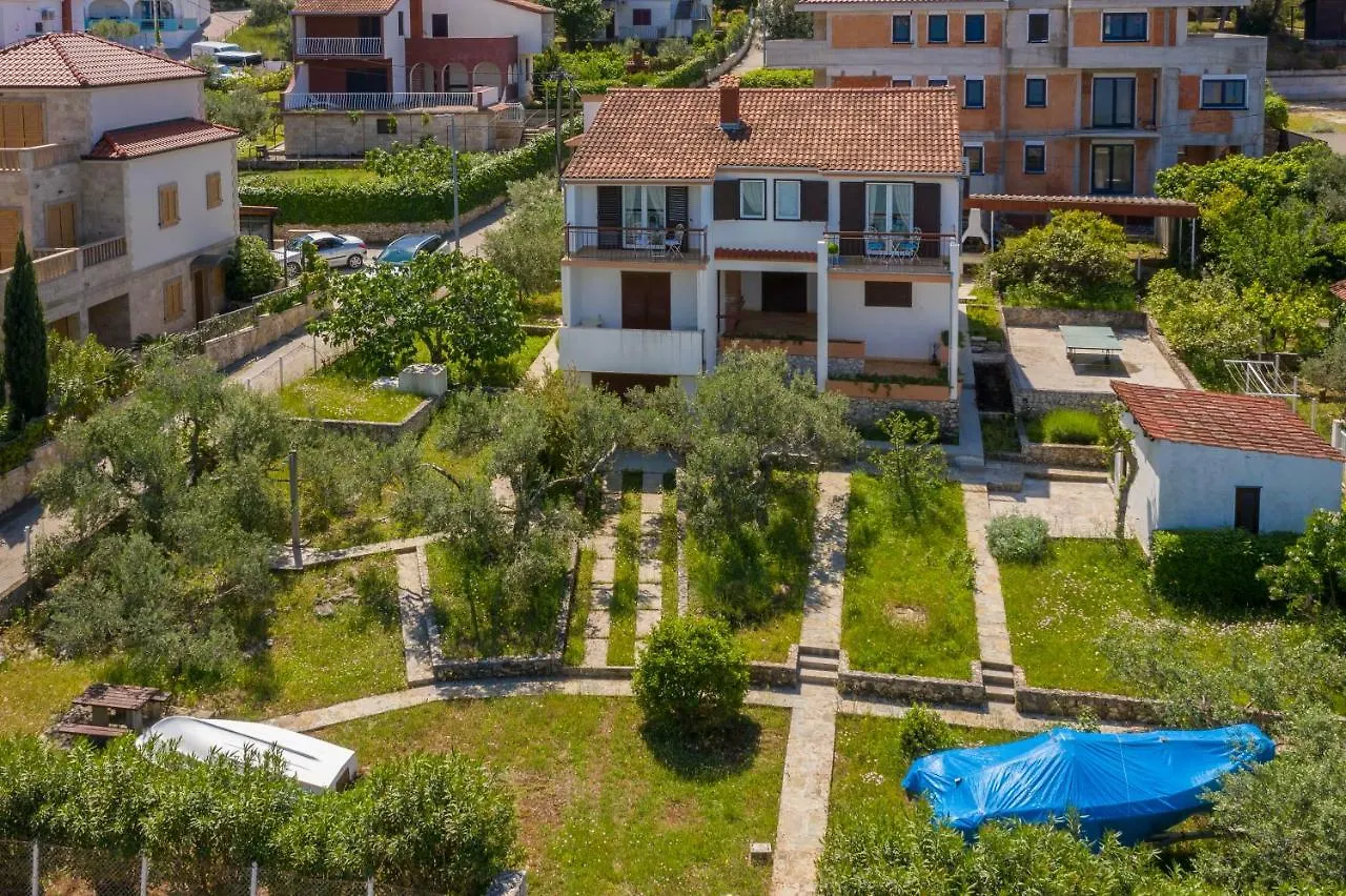 Villa Beachfront Apartments Trogir